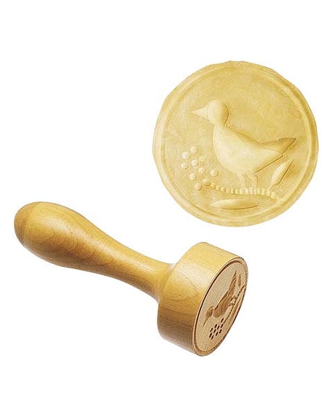 Product, Metal, Brass, Natural material, Beige, Tan, Bronze, Kitchen utensil, Household hardware, 