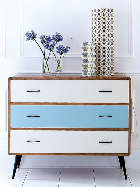 Wood, Blue, Chest of drawers, Drawer, Room, Furniture, White, Wall, Dresser, Cabinetry, 