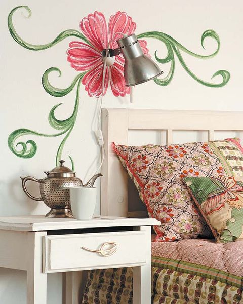 Room, Interior design, Red, Pink, Furniture, Wall, Interior design, Petal, Linens, Lamp, 