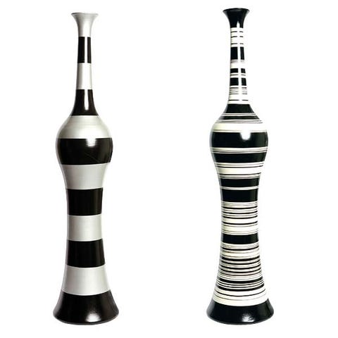Product, Line, Black, Design, Bottle, Still life photography, Reed instrument, 