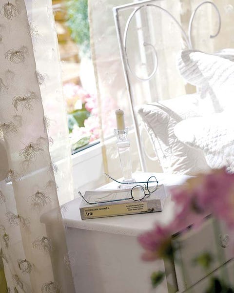 Textile, Interior design, Tablecloth, Linens, Interior design, Lavender, Paint, Peach, Creative arts, Home accessories, 