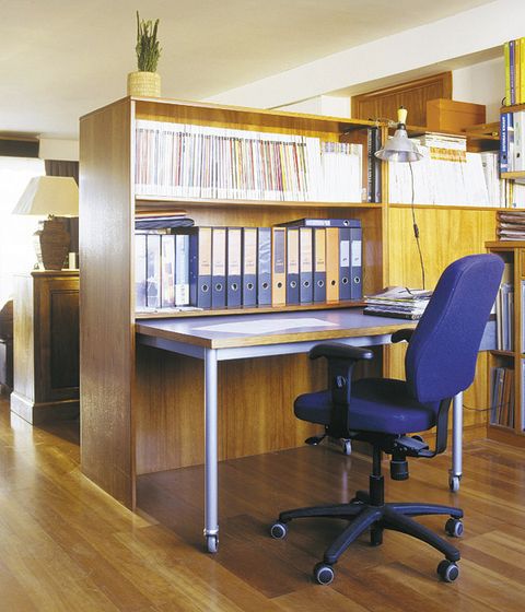 Wood, Office chair, Room, Hardwood, Floor, Shelf, Flooring, Interior design, Bookcase, Shelving, 