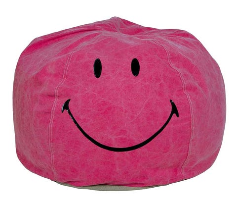 Textile, Red, Magenta, Pink, Happy, Facial expression, Emoticon, Purple, Carmine, Colorfulness, 