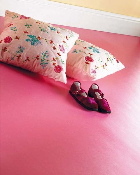Pink, Bed sheet, Pillow, Textile, Bedding, Linens, Cushion, Furniture, Room, Quilt, 