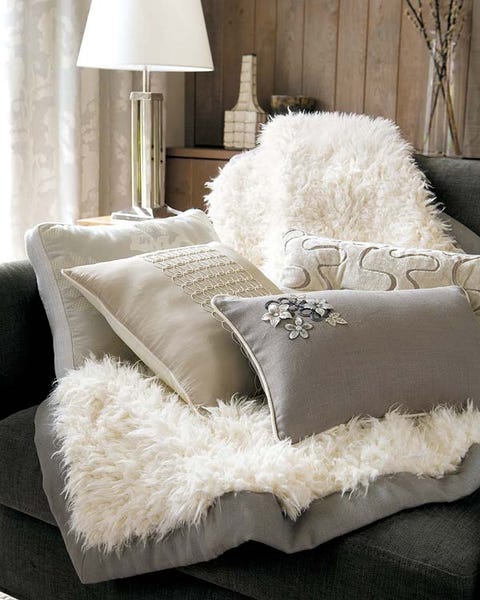 Room, Textile, Interior design, Lampshade, Cushion, Home accessories, Linens, Grey, Throw pillow, Lamp, 
