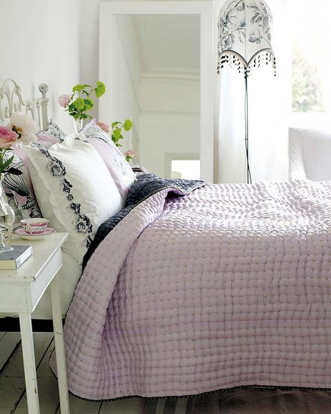 Room, Textile, Bed, Interior design, Bedding, Linens, Furniture, Bedroom, Bed sheet, Grey, 
