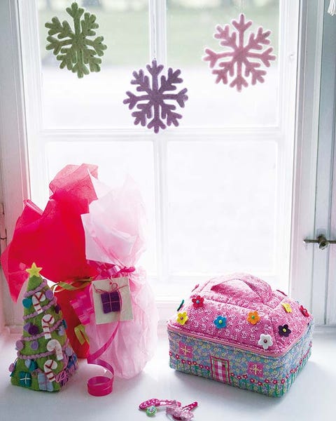 Room, Pink, Magenta, Purple, Fixture, Home accessories, Interior design, Door, Home door, Peach, 
