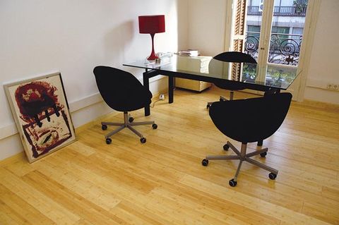 Wood, Floor, Flooring, Product, Hardwood, Room, Interior design, Office chair, Laminate flooring, Wood flooring, 