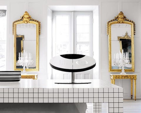 Room, Interior design, Mirror, Rectangle, Material property, Molding, Marble, Brass, 