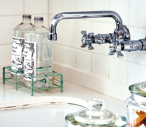 Fluid, Plumbing fixture, Liquid, Wall, Tap, Plumbing, Sink, Bathroom accessory, Pipe, Plumbing fitting, 