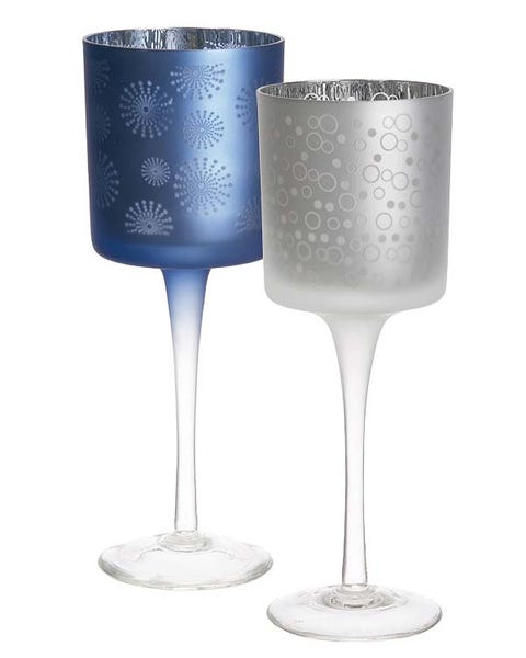 Blue, Product, Glass, White, Drinkware, Stemware, Liquid, Barware, Wine glass, Electric blue, 