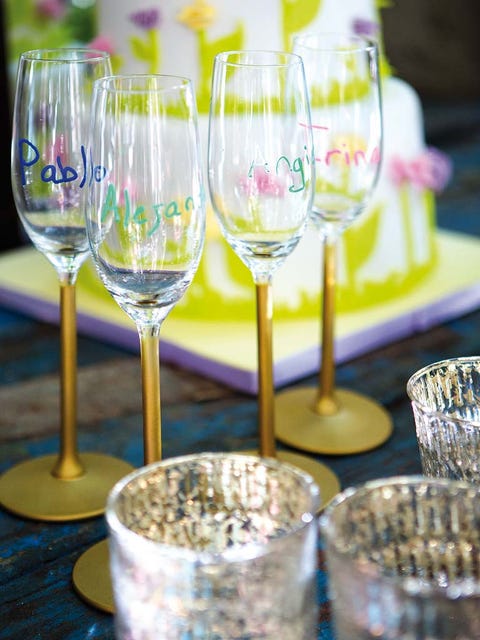 Stemware, Wine glass, Glass, Drinkware, Champagne stemware, Tableware, Drink, Table, White wine, 