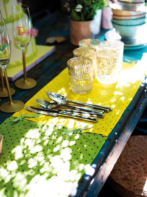 Green, Yellow, Table, Tablecloth, Food, Plant, Linens, Vegetarian food, Furniture, Flower, 