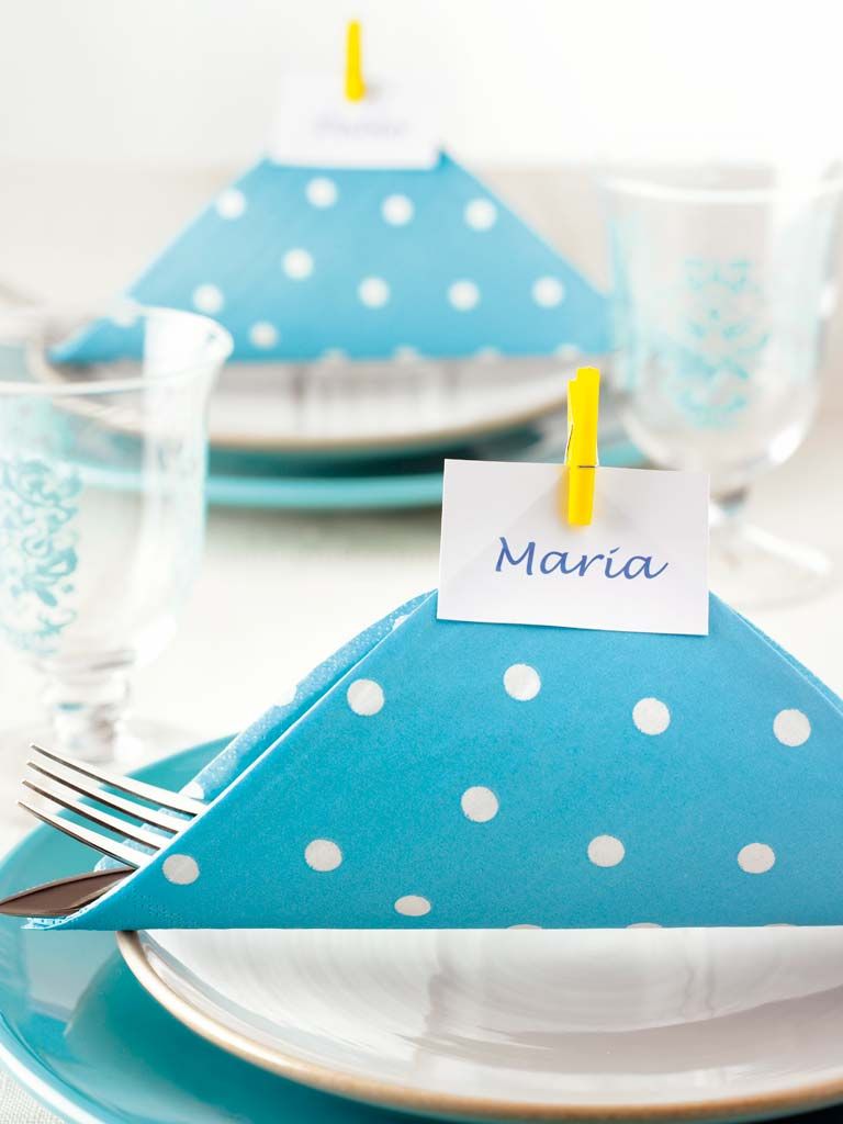 Blue, Cake decorating supply, Aqua, Turquoise, Polka dot, Fondant, Pattern, Design, Plate, Serveware, 