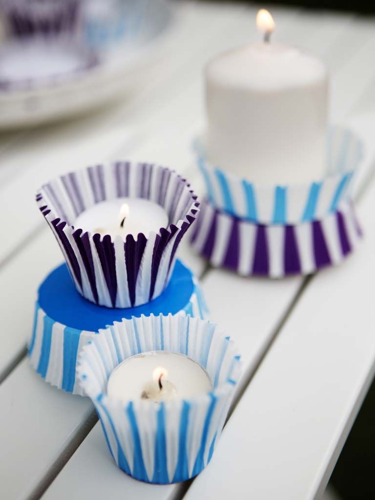Blue, Baking cup, Cupcake, Baking, Dessert, Serveware, Cake, Porcelain, Tableware, Food, 
