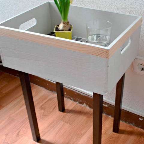 Furniture, Table, Desk, End table, Drawer, Nightstand, Rectangle, Sofa tables, Room, Dresser, 