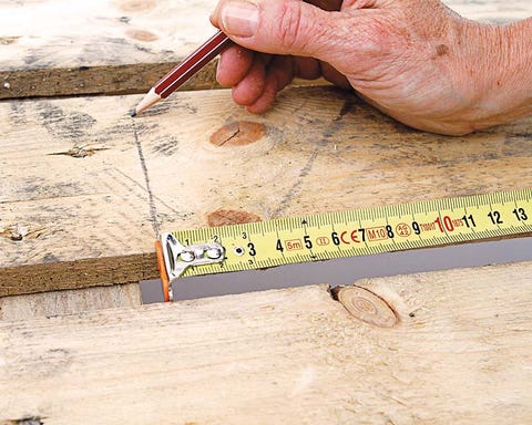 Human, Finger, Adaptation, Thumb, Nail, Office ruler, Ruler, Tape measure, Artisan, Measuring instrument, 
