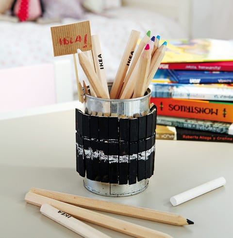Stationery, Musical instrument accessory, Material property, Paper product, Office supplies, Collection, Personal care, Publication, Writing implement, Paper, 