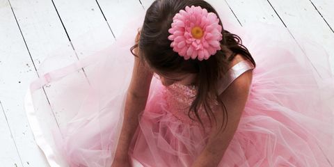 Pink, Petal, Dress, Hair accessory, Headpiece, Peach, Embellishment, Cut flowers, Artificial flower, Wedding dress, 
