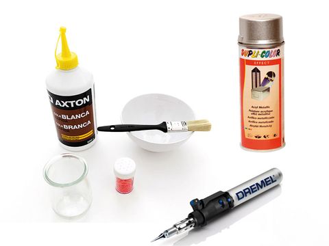 Brown, Product, Liquid, Orange, Writing implement, Stationery, Pen, Office supplies, Paint, Cosmetics, 