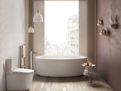 Bathroom, Bathtub, Tile, Tap, Room, Property, Interior design, Plumbing fixture, Floor, Wall, 