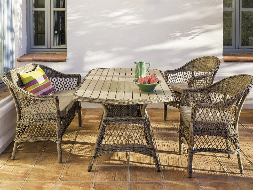 Furniture, Table, Coffee table, Chair, Outdoor table, Room, Wicker, Outdoor furniture, Kitchen & dining room table, Interior design, 