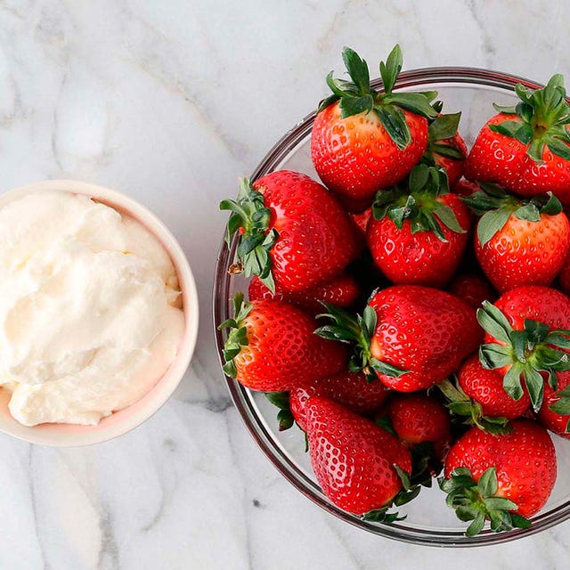 Strawberry, Food, Strawberries, Fruit, Cream, Dish, Ingredient, Cuisine, Plant, Produce, 