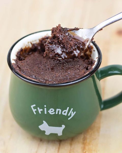 brownie en una taza