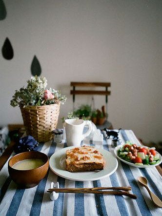 Dish, Food, Meal, Cuisine, Brunch, Breakfast, Ingredient, Table, Supper, Vegetarian food, 