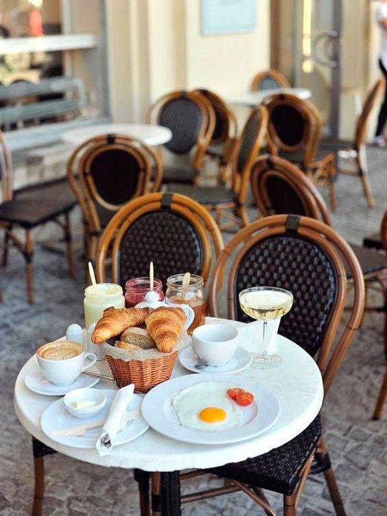 Brunch, Meal, Breakfast, Table, Dining room, Furniture, Room, Serveware, Restaurant, Chair, 