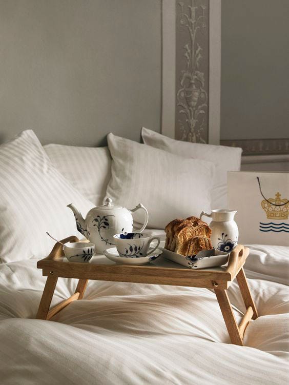 Furniture, Room, Bed, studio couch, Bedroom, Bed sheet, Interior design, Couch, Bed frame, Bedding, 