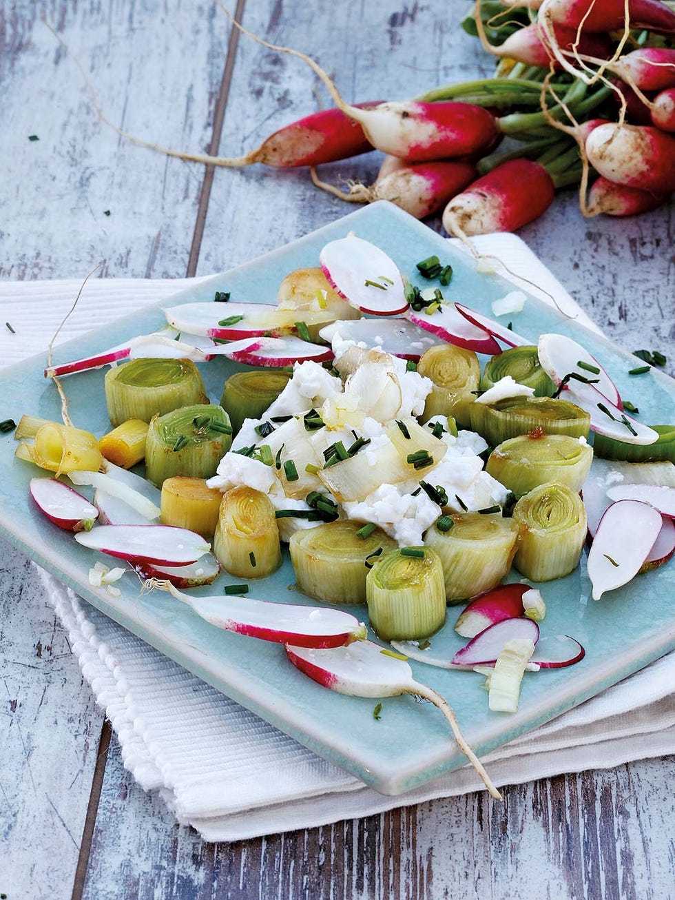 ensalada de puerros y queso fresco