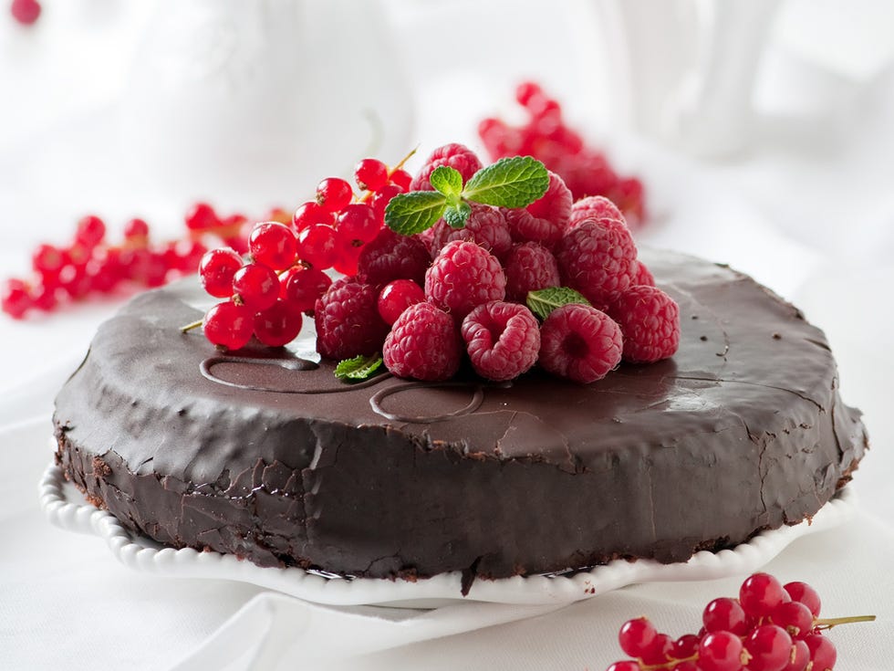 Sweetness, Food, Cake, Ingredient, Cuisine, Dessert, Red, Baked goods, Fruit, Cake decorating, 