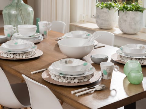 Serveware, Dishware, Porcelain, Flowerpot, Table, Ceramic, Furniture, Tableware, Turquoise, earthenware, 