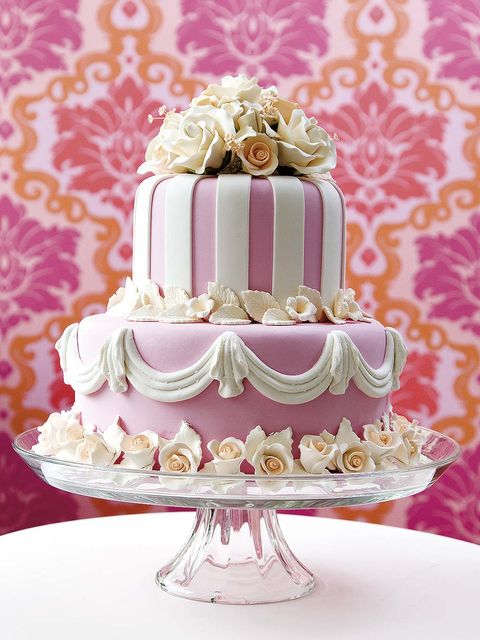 Cake, Cake decorating, Sugar paste, Buttercream, Food, Pasteles, Wedding cake, Pink, Dessert, Icing, 