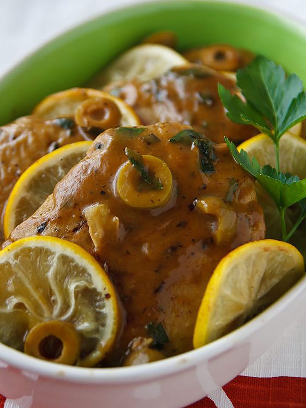 escalopines veganos con salsa de limón y aceite de oliva