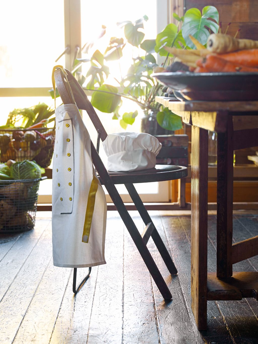 Furniture, Table, Chair, Room, Interior design, Textile, Wood, Houseplant, Floor, House, 