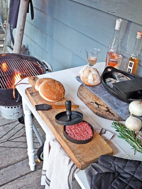 Food, Cuisine, Drinkware, Plate, Drink, Bottle, Tableware, Glass, Glass bottle, Cooking, Food, Cuisine, Drinkware, Plate, Drink, Bottle, Tableware, Glass, Glass bottle, Cooking,