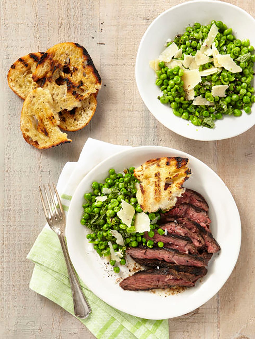 Food, Ingredient, Cuisine, Beef, Leaf vegetable, Dishware, Pork, Plate, Tableware, Meat, 