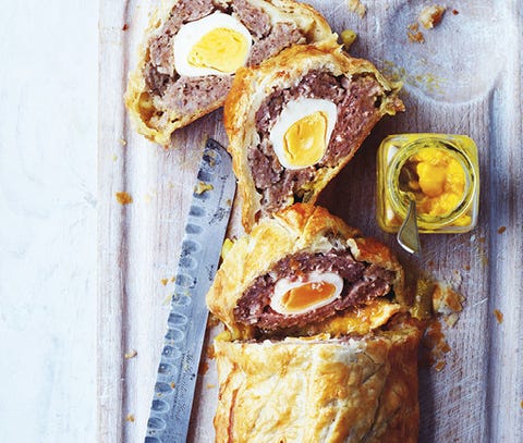 Dish, Food, Cuisine, Ingredient, Baked goods, Produce, Easter bread, Breakfast, Brunch, Loaf, 