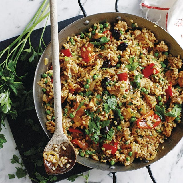 Paella de pollo y verduras Paella de pollo y verduras