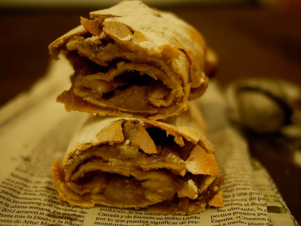 strudel con compota de manzana