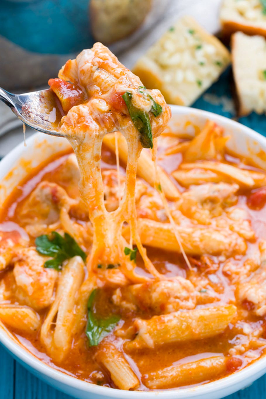 Sopa de pollo con Parmesano sopa de pollo con parmesano