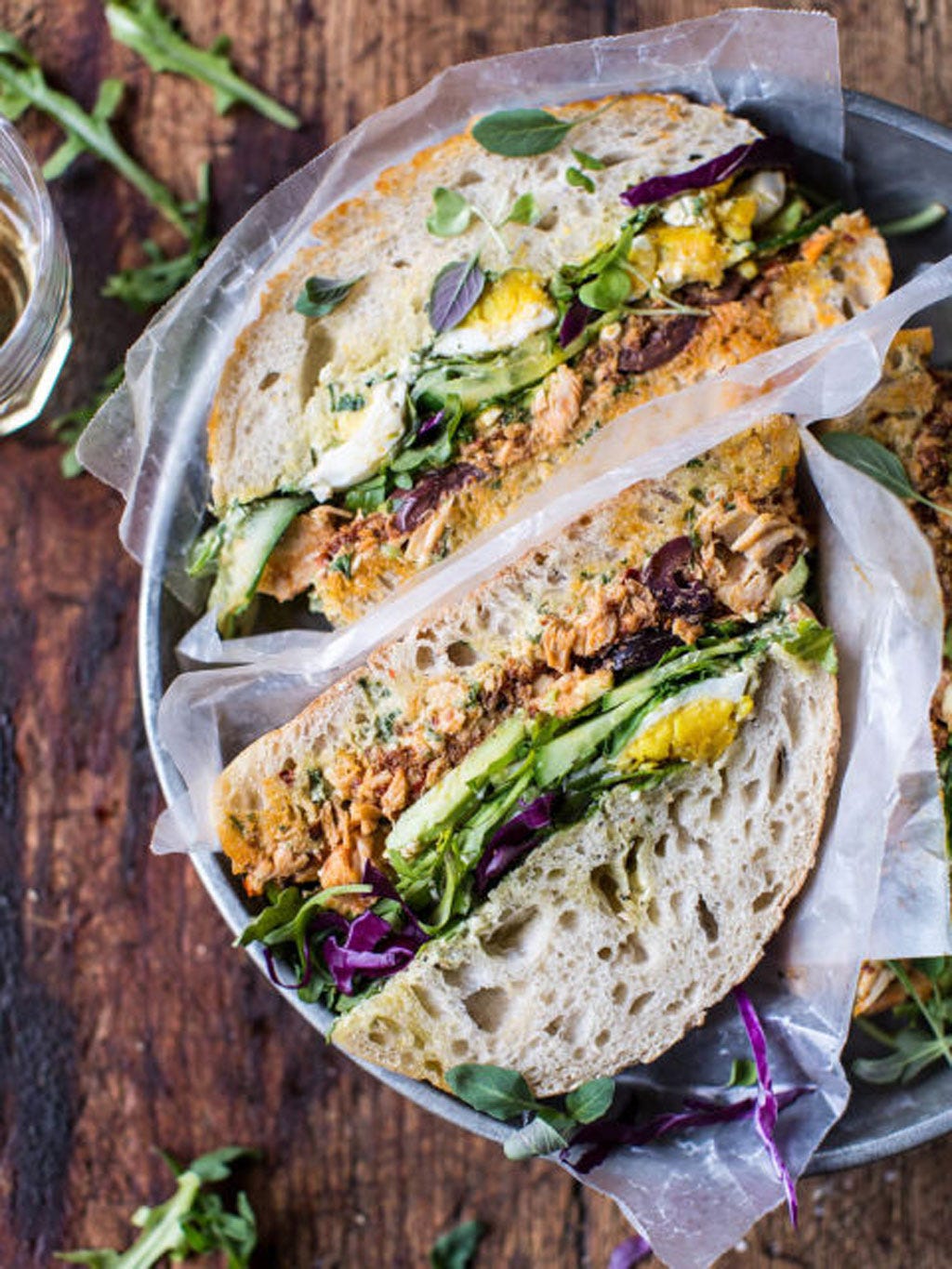 bocata de atún al estilo toscano