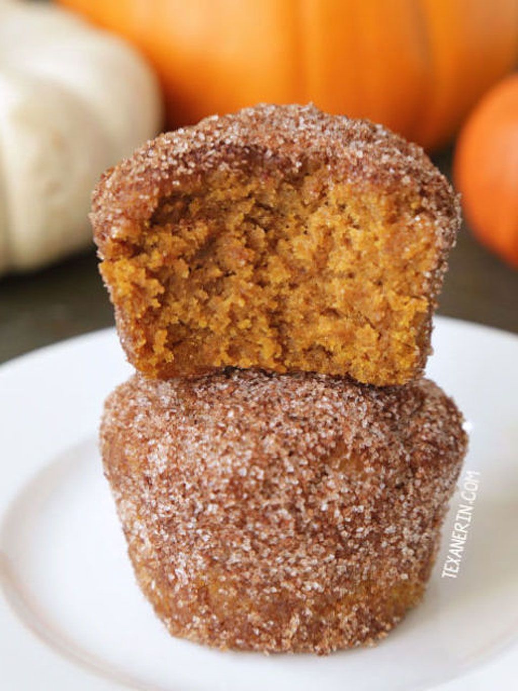 Food, Cuisine, Ingredient, Dishware, Dessert, Dish, Serveware, Recipe, Plate, Finger food, 
