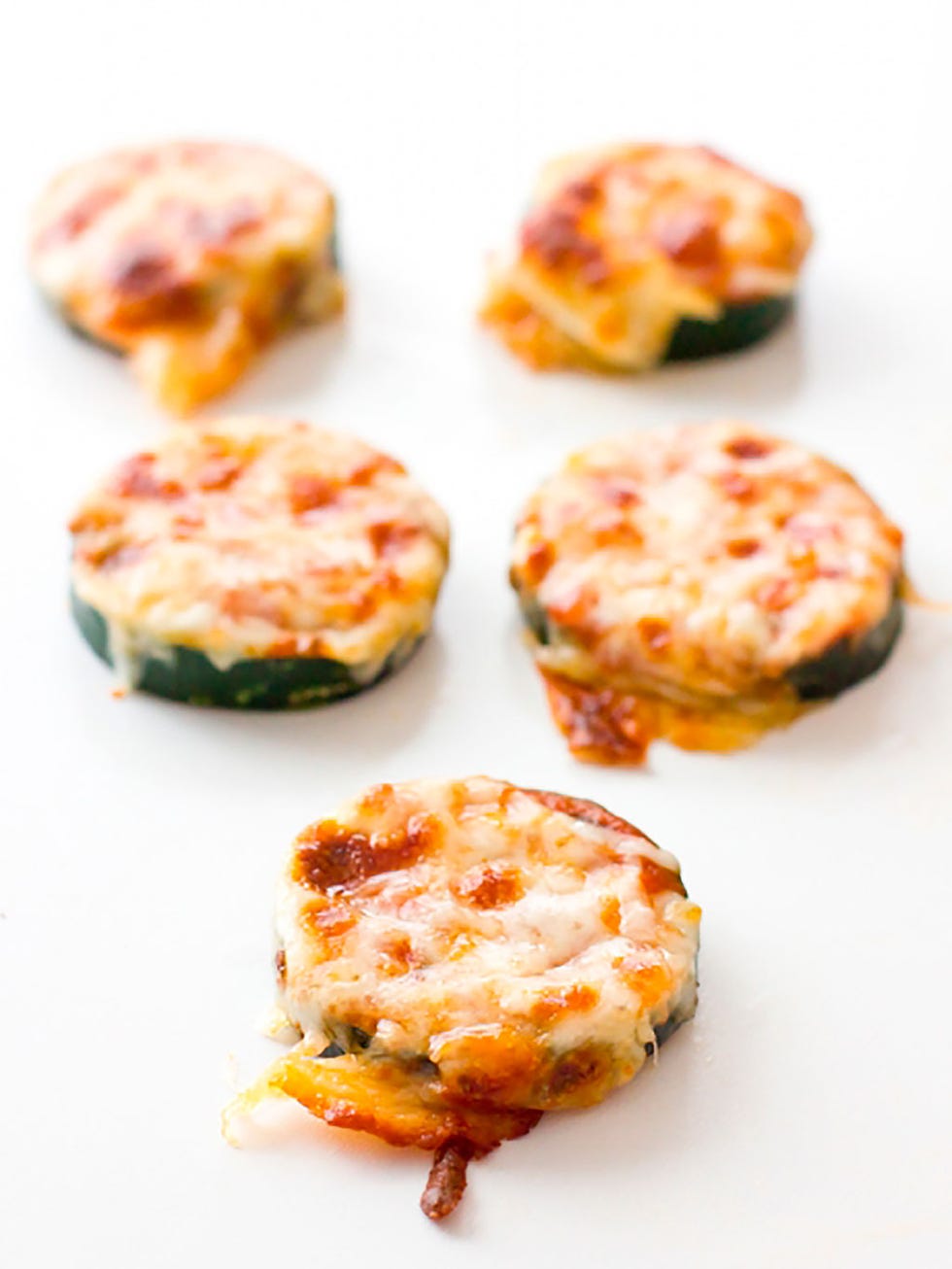 Food, Finger food, Cuisine, Ingredient, Dish, Recipe, Baked goods, Dessert, Snack, Canapé, 