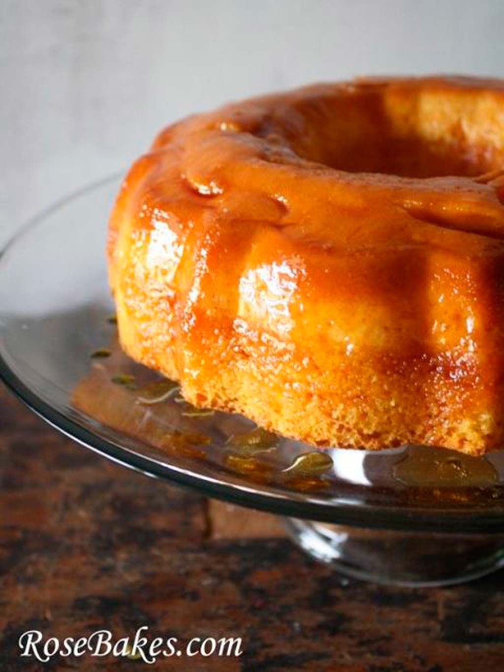 Food, Cuisine, Dessert, Ingredient, Baked goods, Dish, Amber, Serveware, Recipe, Snack, 
