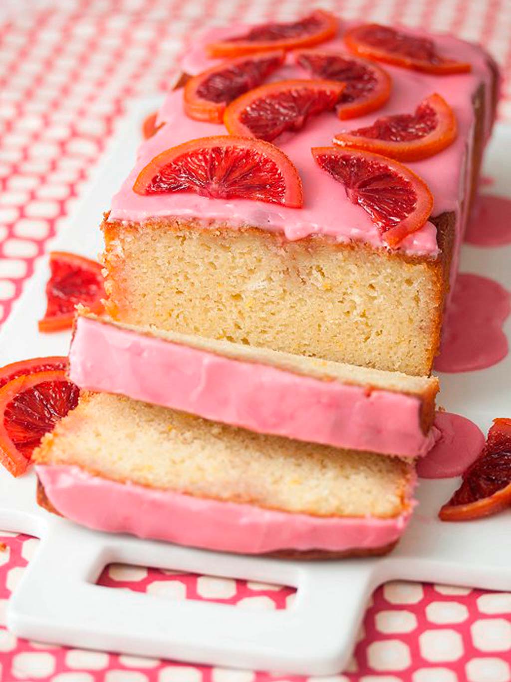 Dish, Food, Cuisine, Ingredient, Dessert, Baked goods, Sponge cake, Strawberry, Strawberries, Produce, 