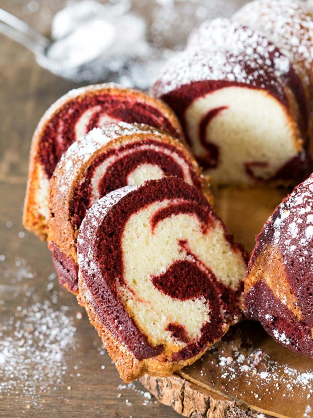 Sweetness, Dessert, Food, Baked goods, Ingredient, Recipe, Snack, Cuisine, Icing, Roulade, Sweetness, Dessert, Food, Baked goods, Ingredient, Recipe, Snack, Cuisine, Icing, Roulade,