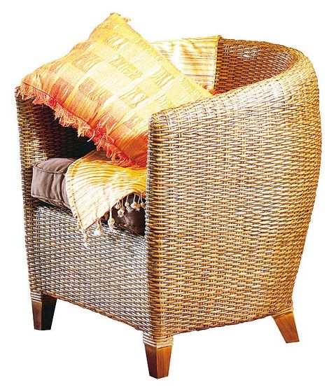 Brown, Wicker, Cushion, Throw pillow, Beige, Tan, Home accessories, Pillow, Fawn, Outdoor furniture, 